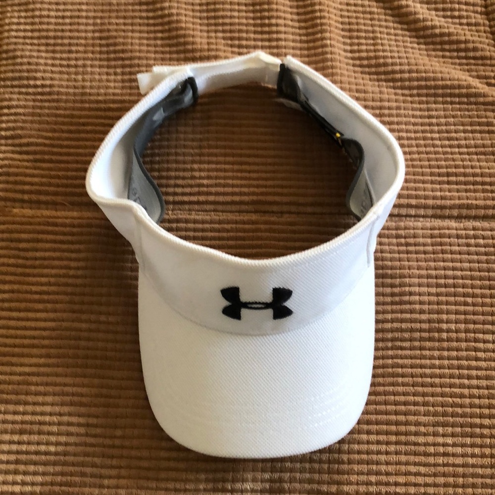 Under Armour visor in white